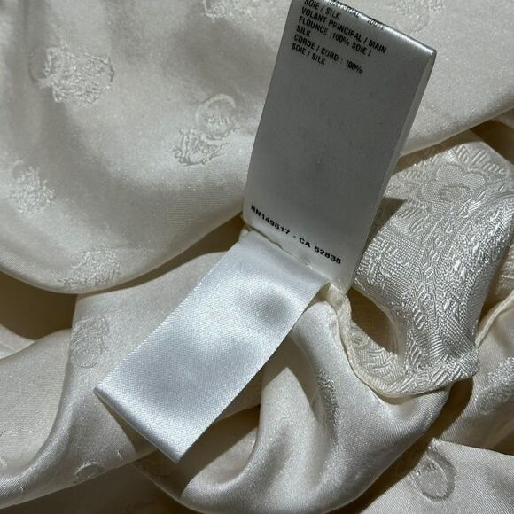 Flowy ruffled blouse - Picture 4 of 4